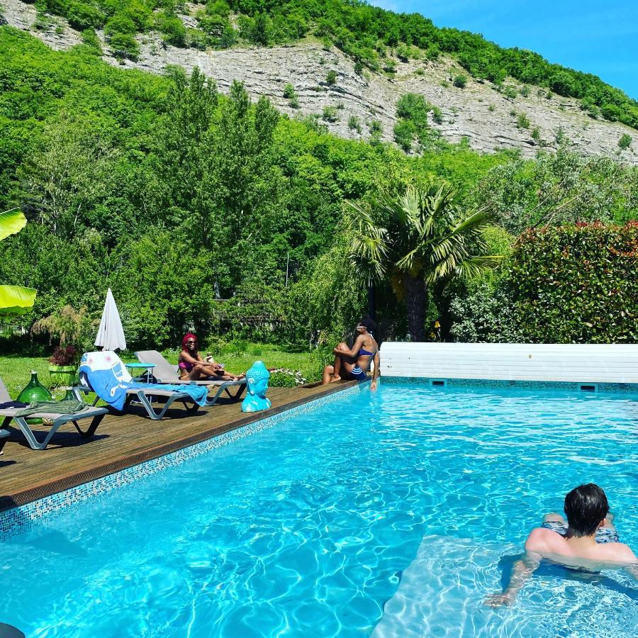 Gite L'O Bleue (Adults Only) Varces-Allieres-et-Risset Екстер'єр фото